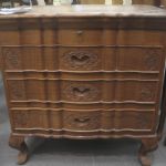 475 4704 CHEST OF DRAWERS